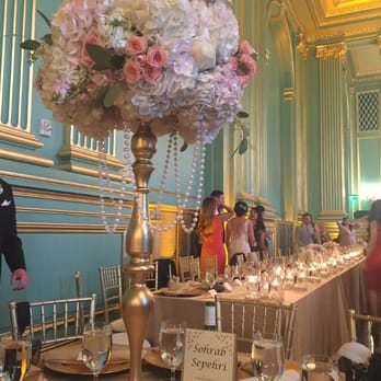 Bings Design - My wedding flowers and decor by Kimberly - Floral Designers Near Me