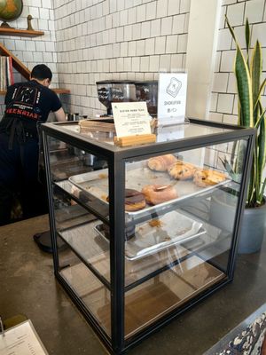 Menotti's Coffee Stop by null