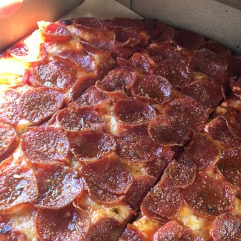 Donatos Pizza - Pizza Near Me - Bowling Green, Kentucky