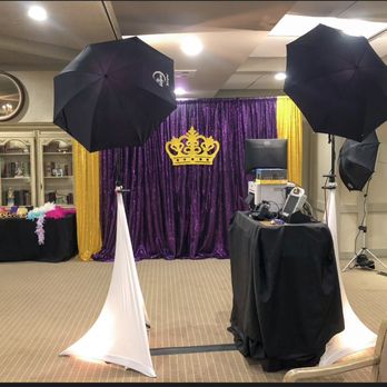Danziger Photography - Backdrop photo booth with onsite printing. - Event Photography Near Me - Sapulpa, Oklahoma