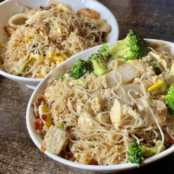 Jiang's Mongolian Grill - Mongolian Near Me - Algonquin, Illinois