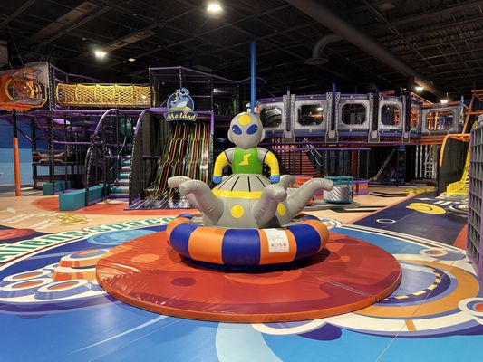 Me Land Chantilly by null