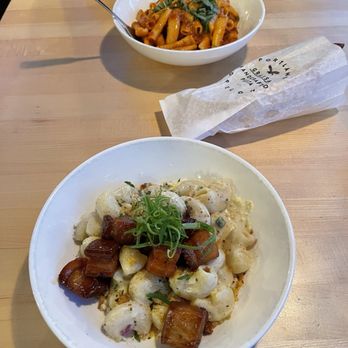 Grassa - The Pork Belly Mac & Cheese was so good 10/10 definitely recommend - New American Near Me - Portland, Oregon Grassa - The Pork Belly Mac & Cheese was so good 10/10 definitely recommend - New American Near Me - Portland, Oregon