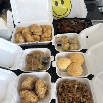 D Cuisine - Catering Stir Fried Sticky Rice - Dim Sum Near Me - Chicago, Illinois D Cuisine - Catering Stir Fried Sticky Rice - Dim Sum Near Me - Chicago, Illinois