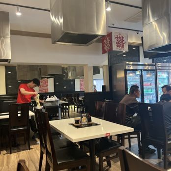 Sunny Dumpling House - Walnut - Interior - Dim Sum Near Me - Walnut, California Sunny Dumpling House - Walnut - Interior - Dim Sum Near Me - Walnut, California