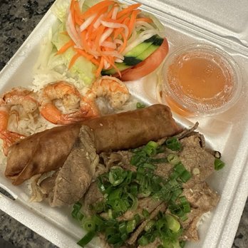 Pho Cali - GRILLED MEAT RICE PLATE - Vietnamese Near Me - Rocklin, California Pho Cali - GRILLED MEAT RICE PLATE - Vietnamese Near Me - Rocklin, California