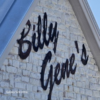 Billy Gene's Restaurant - New American Near Me - Kerrville, Texas