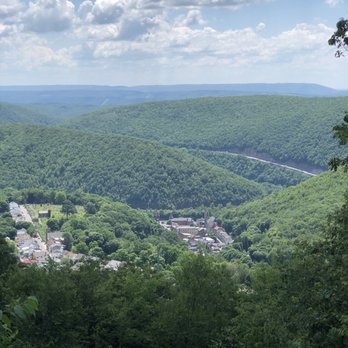 Mauch Chunk Lake Park - Down below - Parks Near Me - Jim Thorpe, Pennsylvania