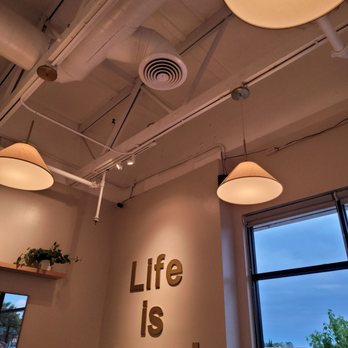 Bake & Che - Desserts Near Me - Westminster, California