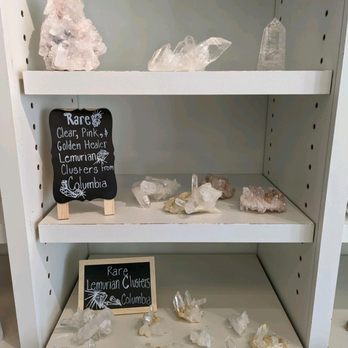Amy's Crystal Creations - Gemstones & Minerals Near Me - Tilton, New Hampshire