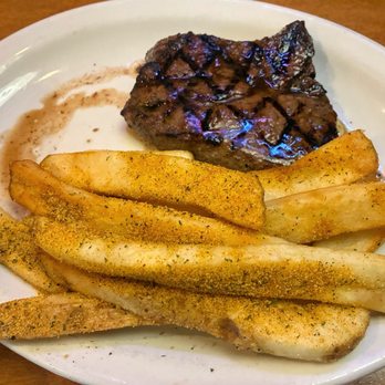 Texas Roadhouse - Hand-Cut Sirloin Medium Well 8oz, Steak Fries with Ex-Seasoning - Steakhouses Near Me - Fort Worth, Texas Texas Roadhouse - Hand-Cut Sirloin Medium Well 8oz, Steak Fries with Ex-Seasoning - Steakhouses Near Me - Fort Worth, Texas