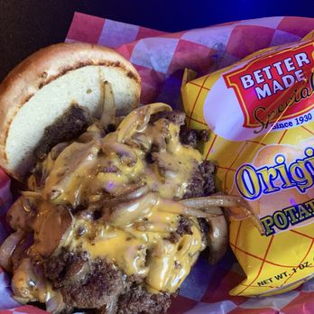Verna's Tavern - Excellent Smash Burger! Freshly-Ground Beef From Nearby Meat Market! - Bars Near Me - Newport, Michigan Verna's Tavern - Excellent Smash Burger! Freshly-Ground Beef From Nearby Meat Market! - Bars Near Me - Newport, Michigan