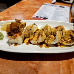 Kirin Sushi Restaurant - Poboy roll