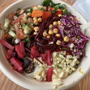 Mezeh - Chicken Chicken Bowl ... - Middle Eastern Near Me - Bridgeville, Pennsylvania Mezeh - Chicken Chicken Bowl ... - Middle Eastern Near Me - Bridgeville, Pennsylvania