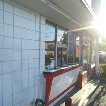 Tip Top Hamburgers - Tip top hamburger - Sandwiches Near Me - Arleta, California