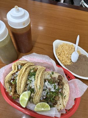 Mercado Acapulco Y Taqueria by null