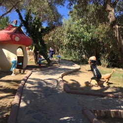 Club Resort Atlantis - Smurf village.