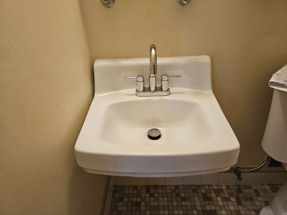 Slide of Mr Big Flush Plumbing & Drain Cleaning