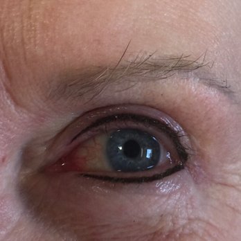 Simply the Best Permanent Cosmetics - Top and bottom eyeliner. Immediately after procedure. - Permanent Makeup Near Me - Redding, California Simply the Best Permanent Cosmetics - Top and bottom eyeliner. Immediately after procedure. - Permanent Makeup Near Me - Redding, California