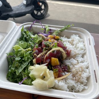Hanalei Poke - Hanalei Special Plate!!! - Food Trucks Near Me - Hanalei, Hawaii Hanalei Poke - Hanalei Special Plate!!! - Food Trucks Near Me - Hanalei, Hawaii