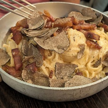 Per Bacco - Pork cheek pasta - Pizza Near Me - Brussels, BRU Per Bacco - Pork cheek pasta - Pizza Near Me - Brussels, BRU