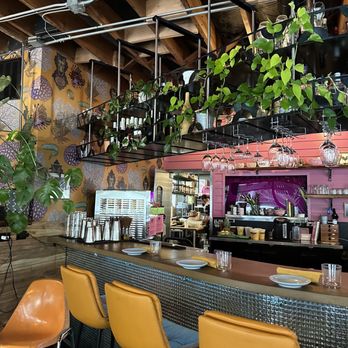 Oma's Hideaway - The decor was everything - Asian Fusion Near Me - Portland, Oregon