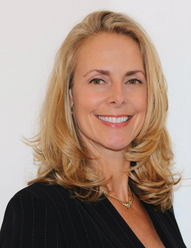 BETH PALACIO PREMIER BROKERS INTERNATIONAL Contact Agent 10