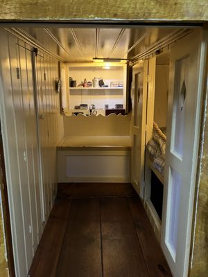 Houseboat Museum by null