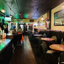 The Crosskeys Tavern - Front bar