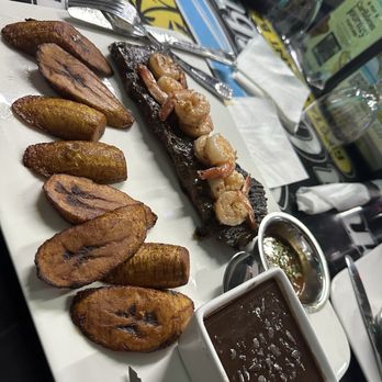 Zona Caribbean | Restaurant Bar & Grill Norcross GA - Plantains 8 SPICY SHRIMP - Caribbean Near Me - Norcross, Georgia