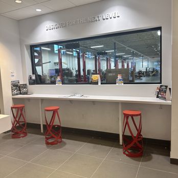 Lou Sobh Kia - Waiting room where you can watch car being serviced - Auto Repair Near Me - Cumming, Georgia Lou Sobh Kia - Waiting room where you can watch car being serviced - Auto Repair Near Me - Cumming, Georgia