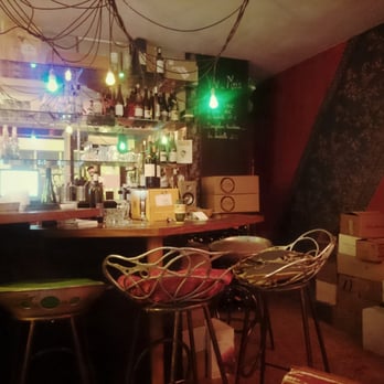 Chez Habibi - Wine Bars Near Me - Paris, 75 Chez Habibi - Wine Bars Near Me - Paris, 75