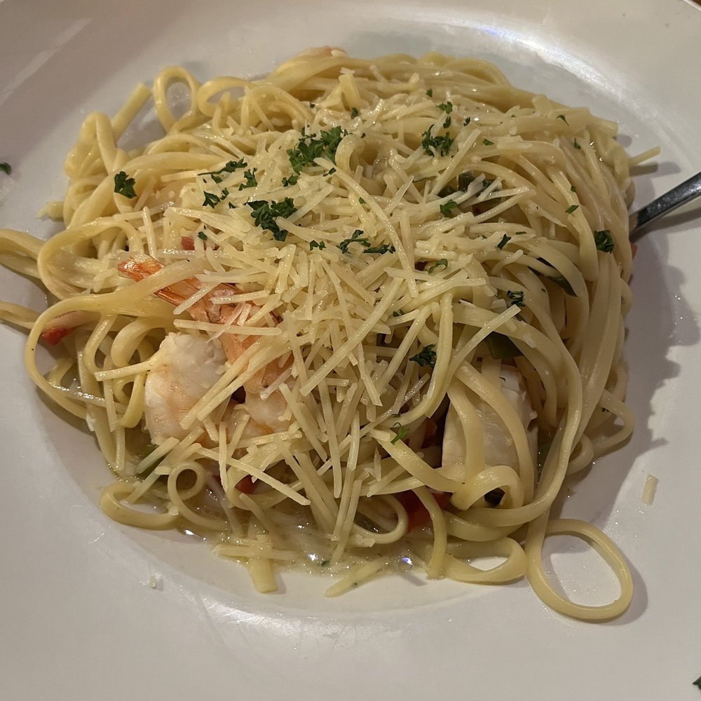 Blue Window Bistro - Mediterranean seafood pasta - New American Near Me - Los Alamos, New Mexico Blue Window Bistro - Mediterranean seafood pasta - New American Near Me - Los Alamos, New Mexico