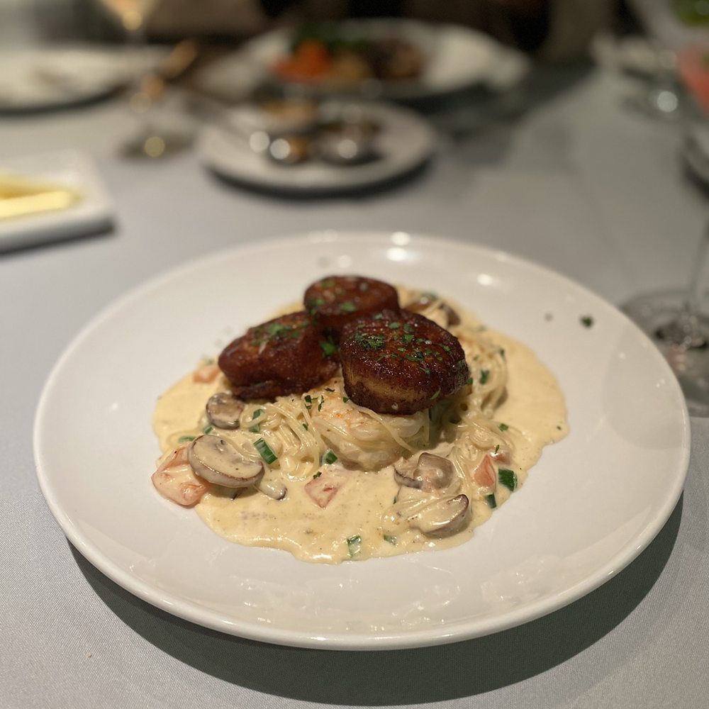 French Hen - Seared Diver Scallops - French Near Me - Tulsa, Oklahoma French Hen - Seared Diver Scallops - French Near Me - Tulsa, Oklahoma