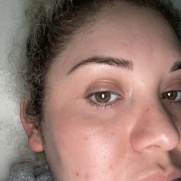 Eyebrow shape Eyebrow shape