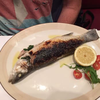Alfredo Positano - Fresh fish chosen right off the ice and cooked to order - Italian Near Me - Paris, 75 Alfredo Positano - Fresh fish chosen right off the ice and cooked to order - Italian Near Me - Paris, 75