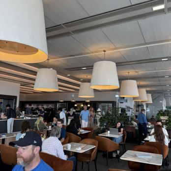 British Airways Galleries First Lounge - Seating - Airport Lounges Near Me - London, XGL