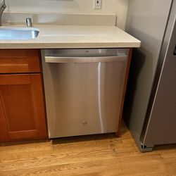 Infinite Appliance - New Dishwasher at fraction of the retail cost!