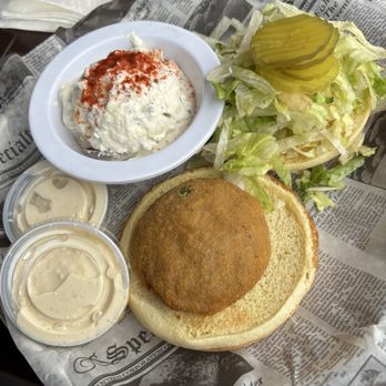 Fiddler's Crab House - Crab Cake Sandwich - Seafood Near Me - Savannah, Georgia Fiddler's Crab House - Crab Cake Sandwich - Seafood Near Me - Savannah, Georgia