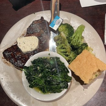 No Frill Bar and Grill - Wine Bars Near Me - Virginia Beach, Virginia