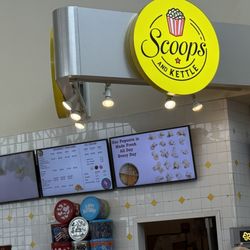 Scoops And Kettle