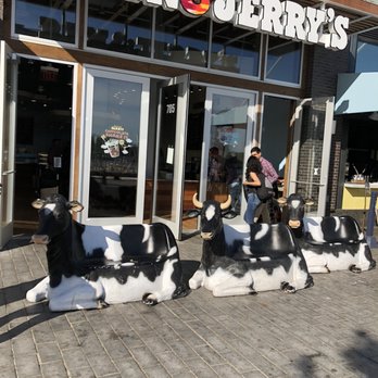 Ben & Jerry’s - Ice Cream & Frozen Yogurt Near Me - Washington, DC, District of Columbia