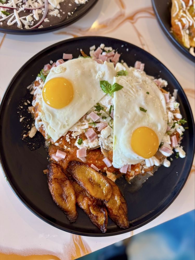 Bubbles & Delights Café