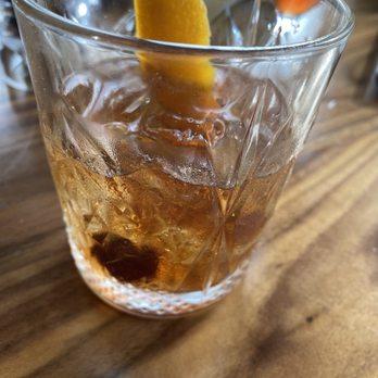 Swizzle Dinner & Drinks - Old Fashioned - New American Near Me - Louisville, Kentucky Swizzle Dinner & Drinks - Old Fashioned - New American Near Me - Louisville, Kentucky