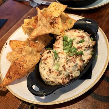 The Bowery Bar - Crab Rangoon Dip - New American Near Me - Boston, Massachusetts