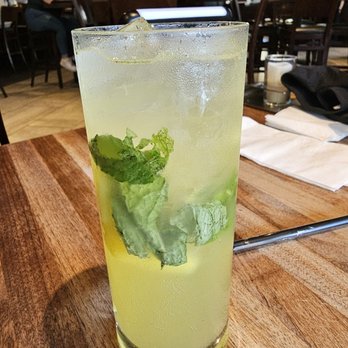 Yard House - Pineapple express - New American Near Me - Rancho Cucamonga, California Yard House - Pineapple express - New American Near Me - Rancho Cucamonga, California