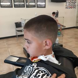 Phenix Salon Suites - Come in TODAY!