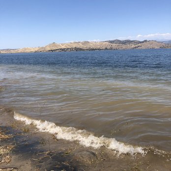 Millerton Lake State Recreation Area - It looks like a small beach! - Lakes Near Me - Friant, California Millerton Lake State Recreation Area - It looks like a small beach! - Lakes Near Me - Friant, California