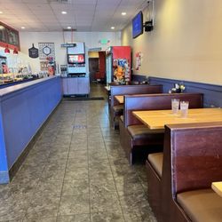 Margherita's Pizza of Bel Air - Booth Seating