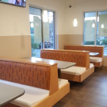White Castle - Dining area - Burgers Near Me - Orange, New Jersey White Castle - Dining area - Burgers Near Me - Orange, New Jersey